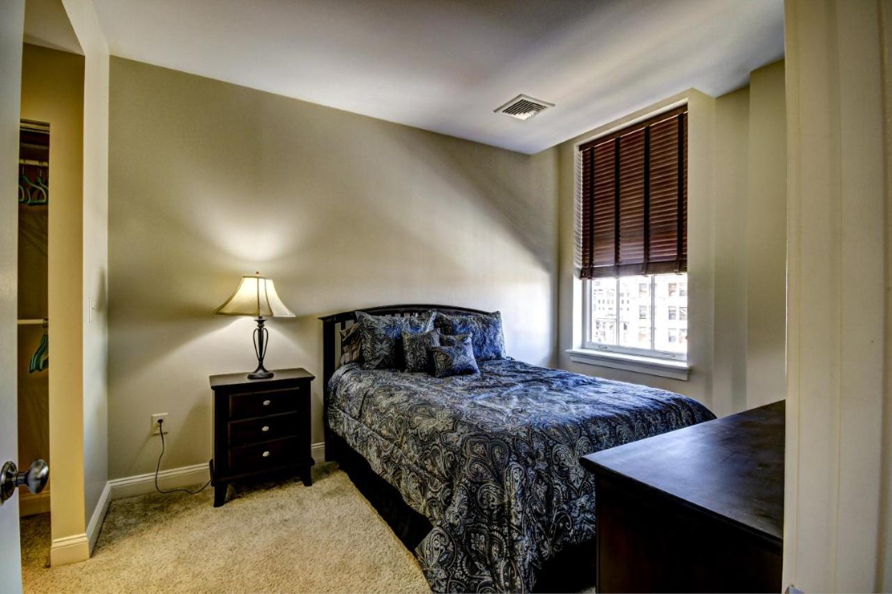 Chase Penthouse At 39 West Baltimore Inner Harbor Convention Center Free Indoor Parking One And Two Bedrooms Exterior foto